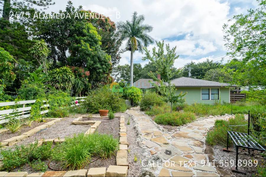 Townhouse for rent at 2475 Alameda Ave #B, Sarasota, FL 34234