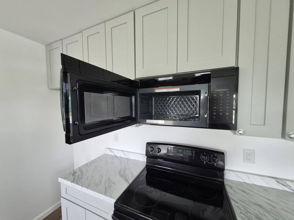 Apartment for rent at 1903 Flood St, New Orleans, LA 70117