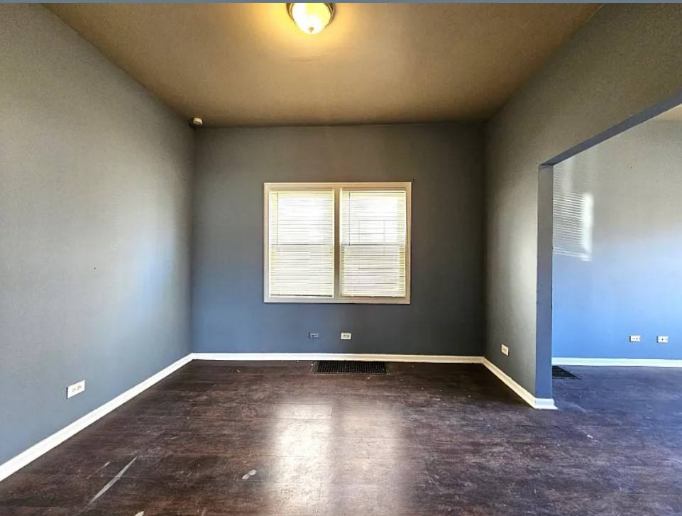 Apartment for rent at 12026 S Union Ave #1, Chicago, IL 60628