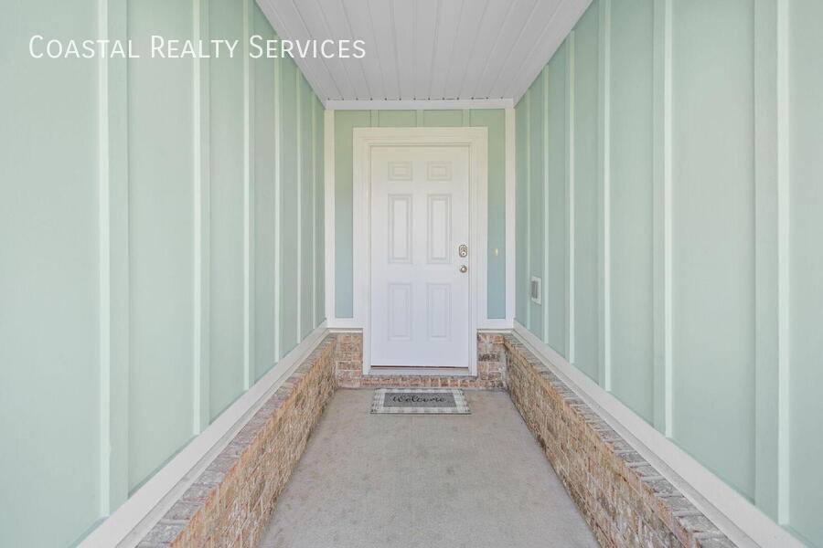 House for rent at 146 Old Canoe Lane, Freeport, FL 32439