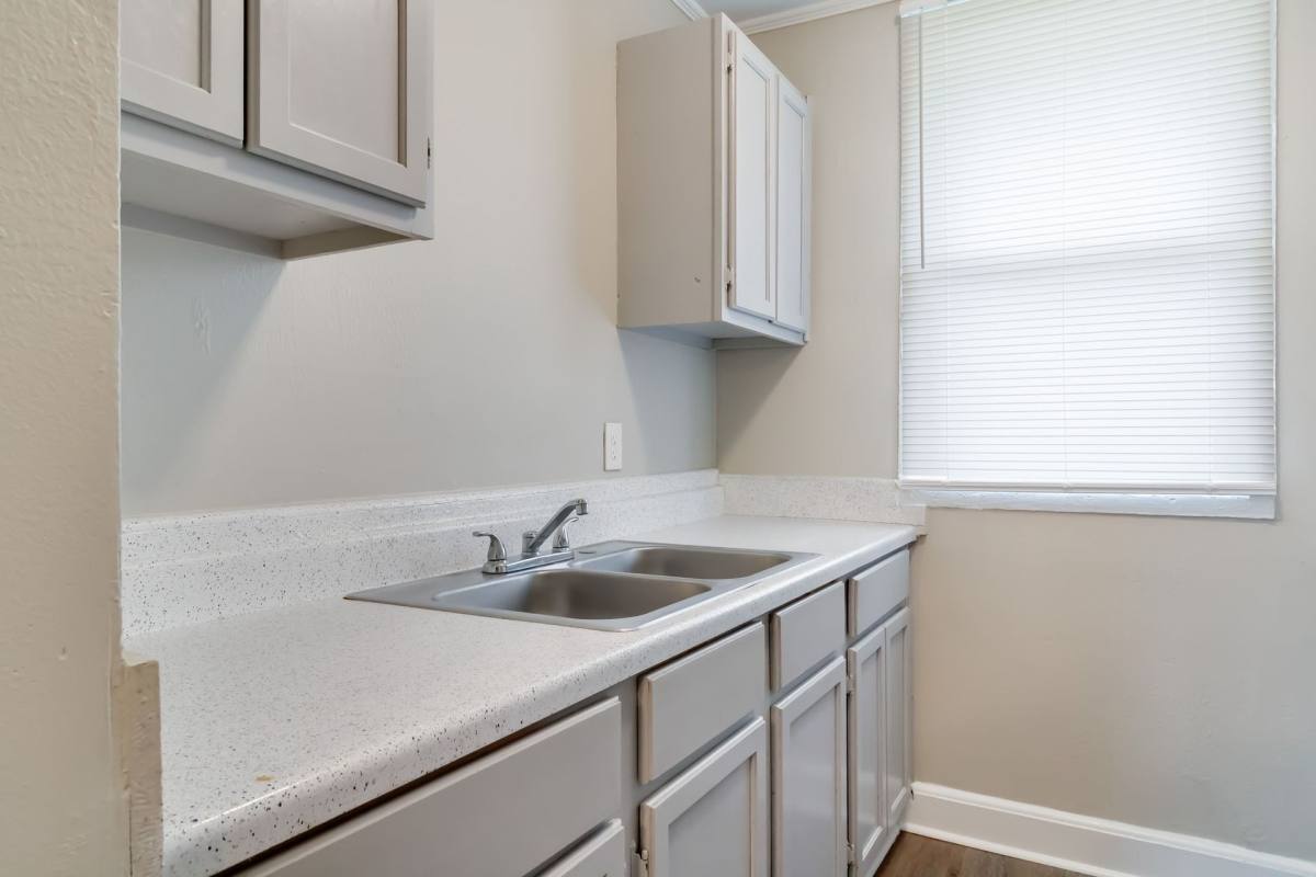 Apartment for rent at 115 S Girouard Rd, Broussard, LA 70518