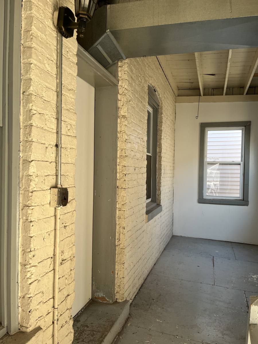 Apartment for rent at 3105 W Diversey Ave #2R, Chicago, IL 60647