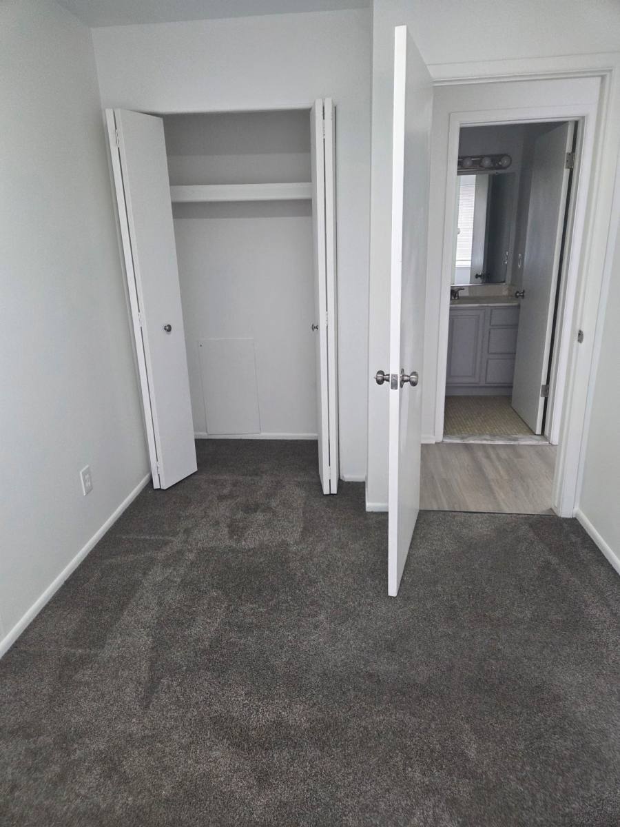 Apartment for rent at 420 Hill St #7, Ann Arbor, MI 48108