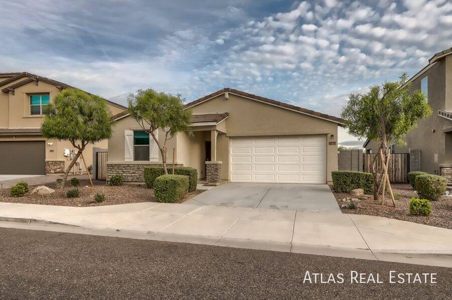 House for rent at 2077 N 213th Dr, Buckeye, AZ 85396