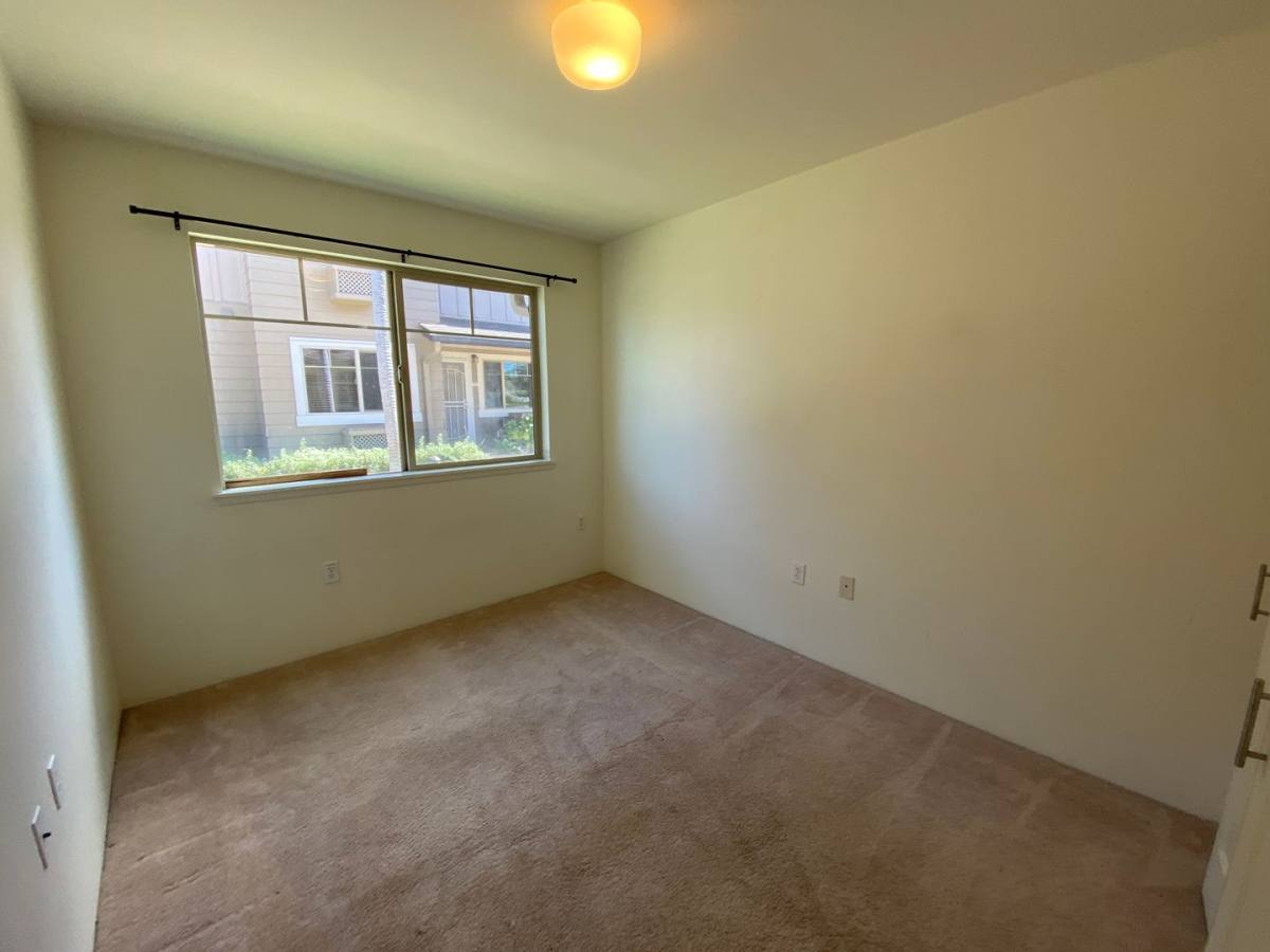 Townhouse for rent at 91-1009 Kamaaha Ave, Kapolei, HI 96707