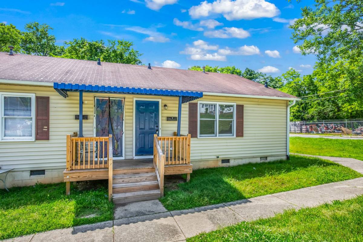 Apartment for rent at 800 Arlington St #A, Greensboro, NC 27406
