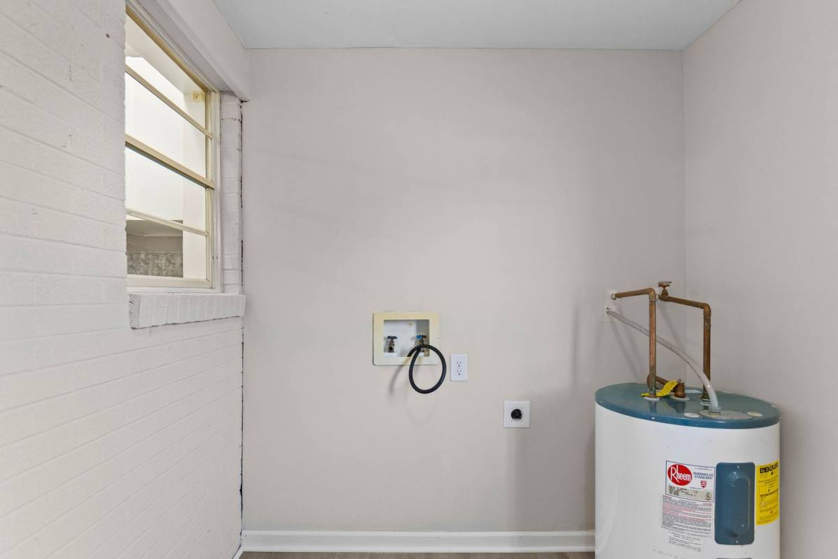 Apartment for rent at 500 Bethania Rural Hall Rd, Rural Hall, NC 27045
