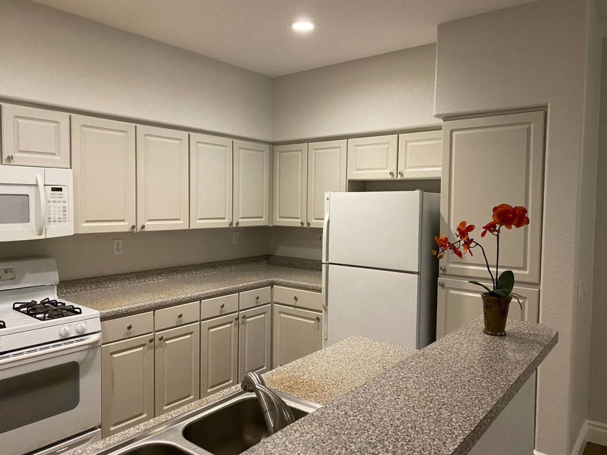 Condo for rent at 12360 Carmel Country Rd #B-108, San Diego, CA 92130