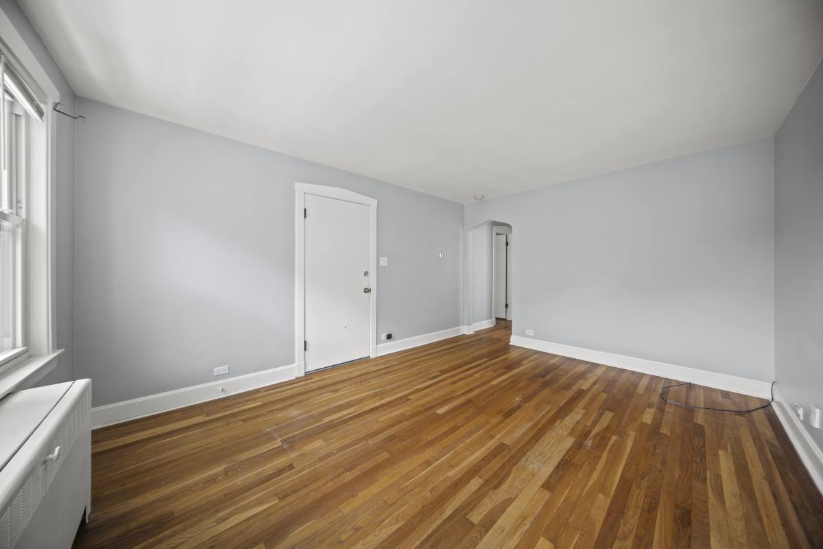Apartment for rent at 1814 Elmwood Ave #2, Berwyn, IL 60402