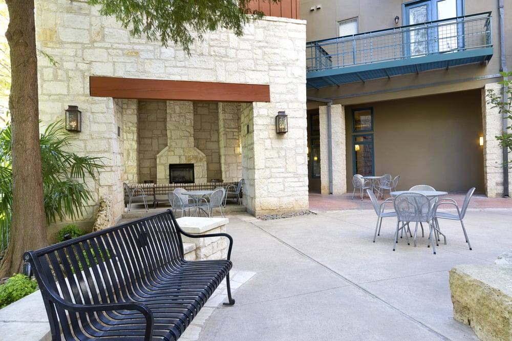 Apartment for rent at 301 W Ave #A8-59, Austin, TX 78703