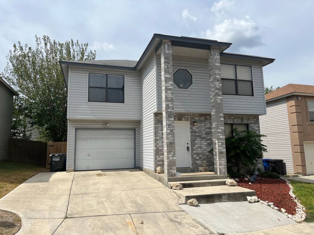 House for rent at 15 McLennan Oak, San Antonio, TX 78240