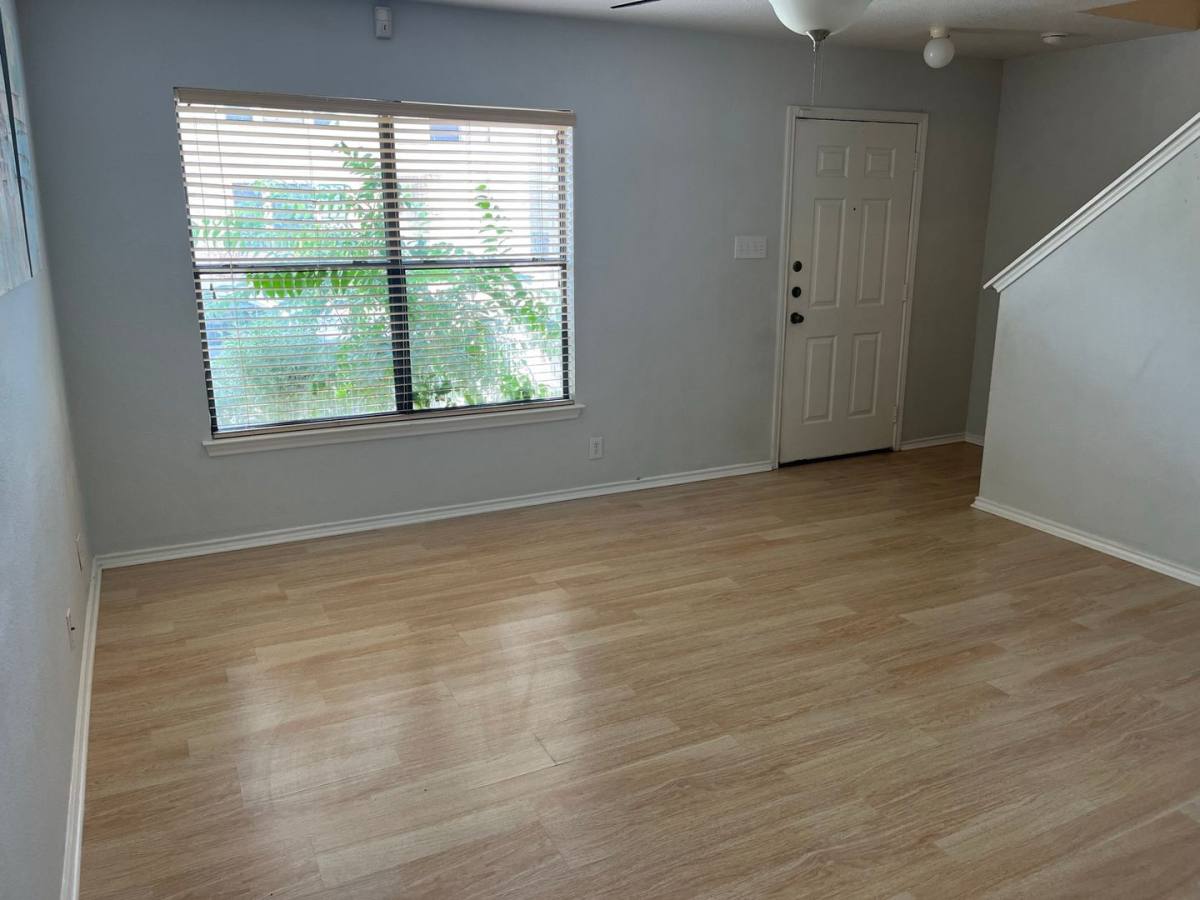 House for rent at 15 McLennan Oak, San Antonio, TX 78240