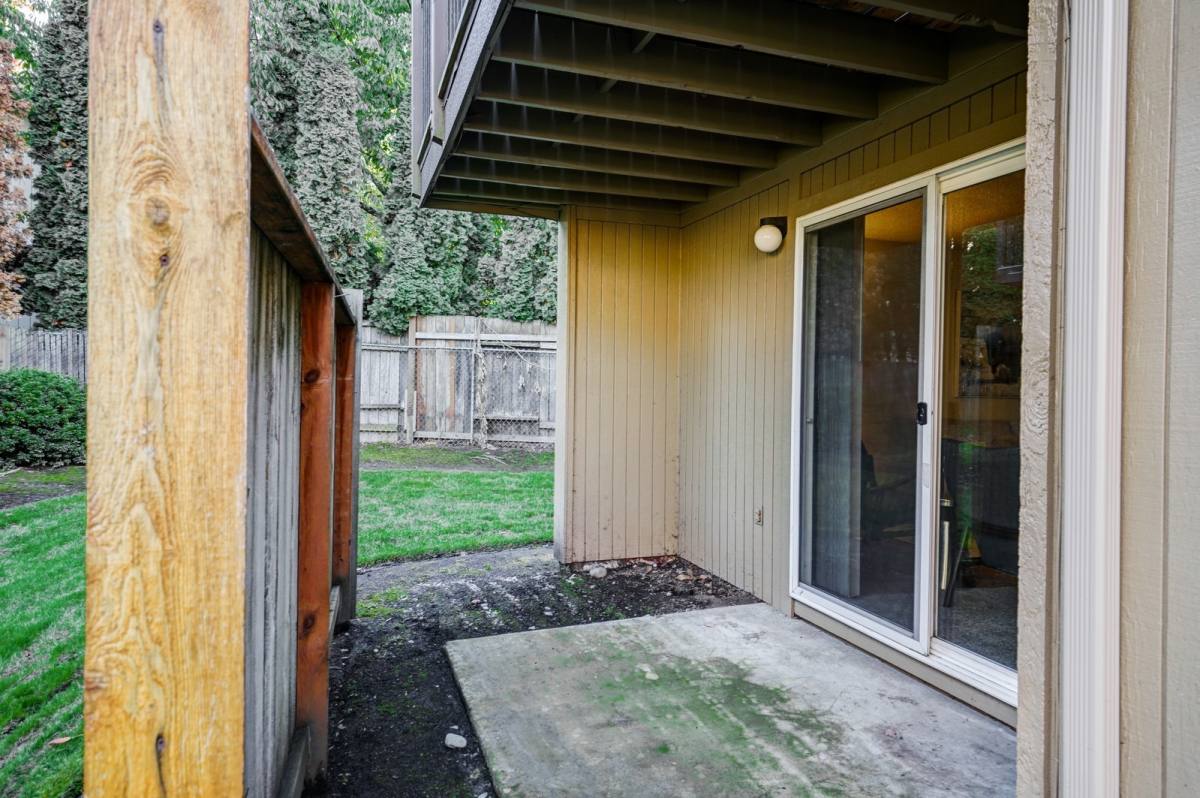 Apartment for rent at 3230 Pringle Rd SE, Salem, OR 97302