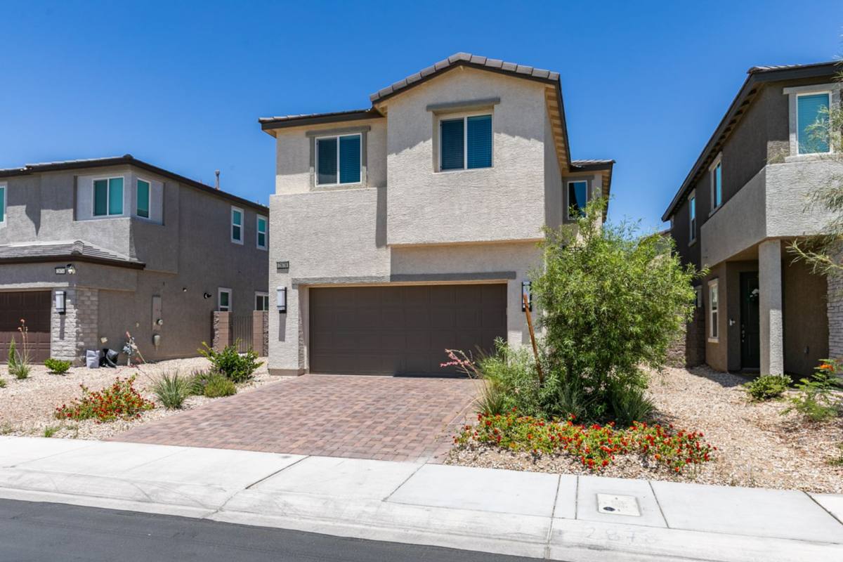 House for rent at 2878 Roaming Palmer Rd, North Las Vegas, NV 89081