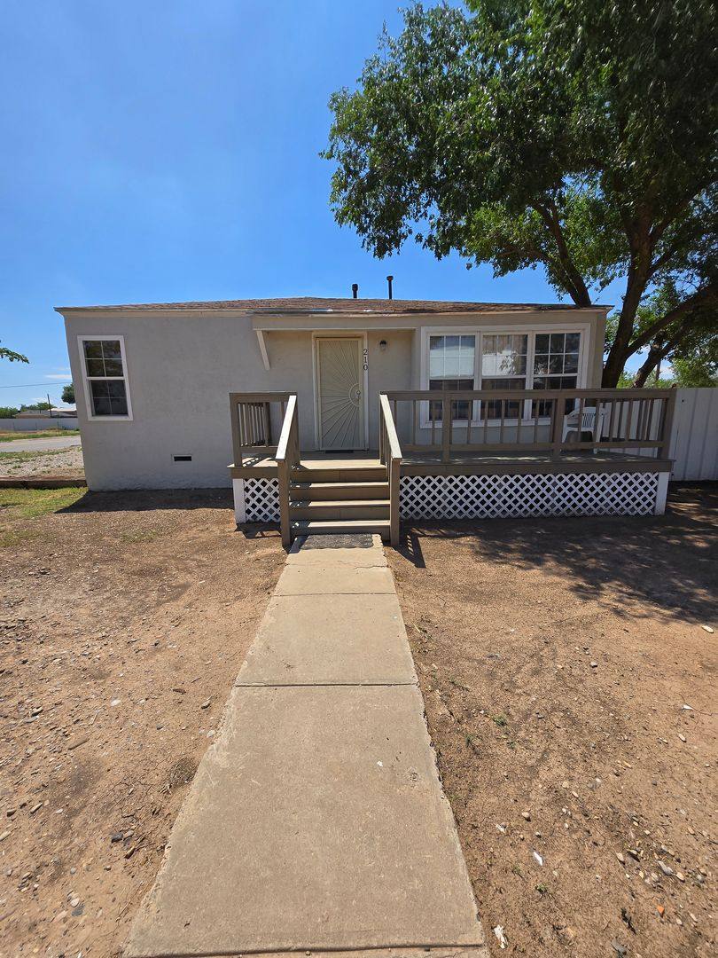 House for rent at 210 S Delaware, Roswell, NM 88203