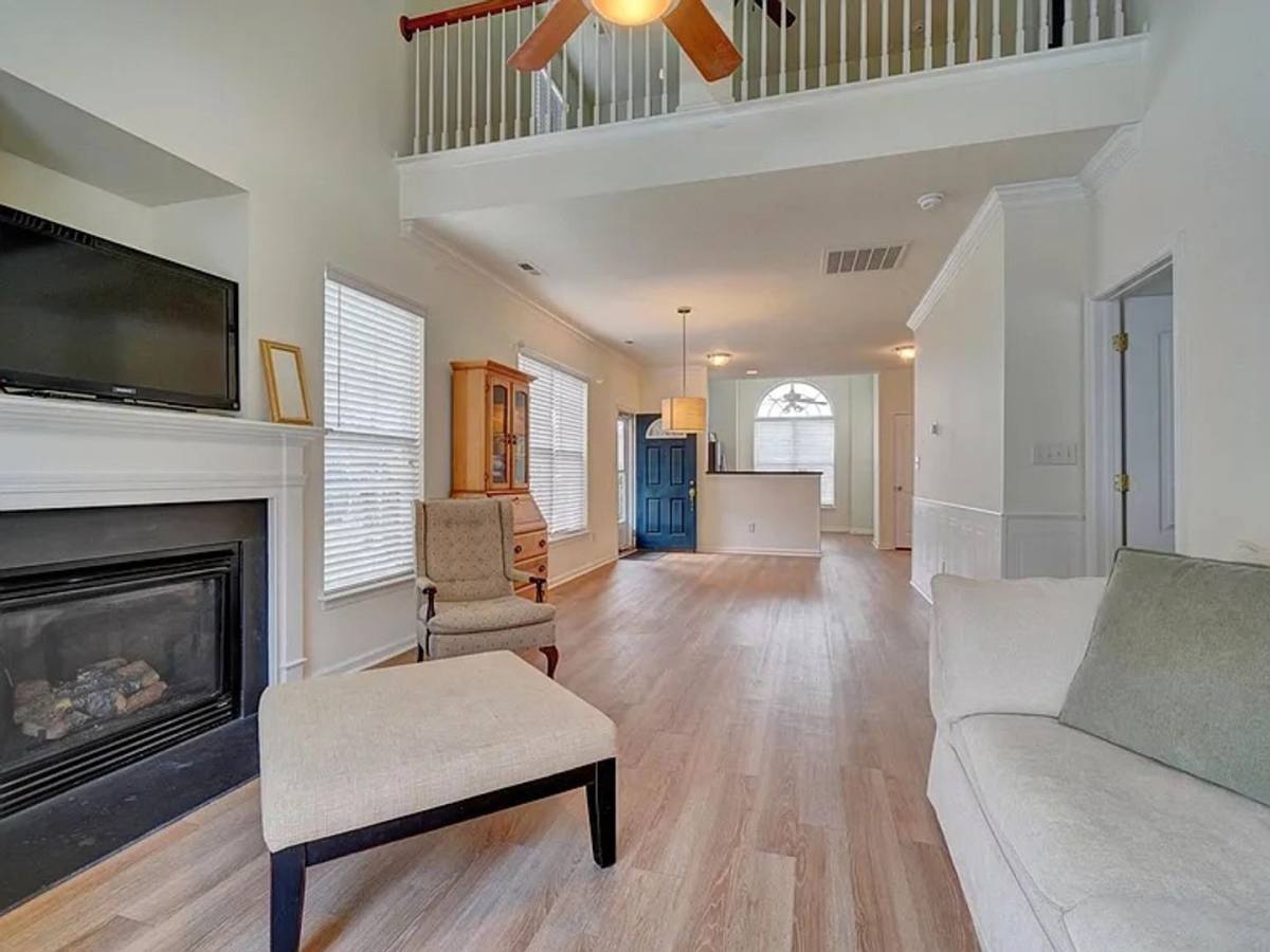 Townhouse for rent at 2230 Livingston St, Suffolk, VA 23435