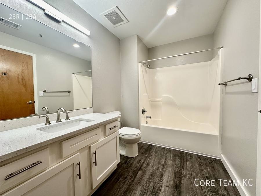 Apartment for rent at 920 Broadway Blvd #301, Kansas City, MO 64105