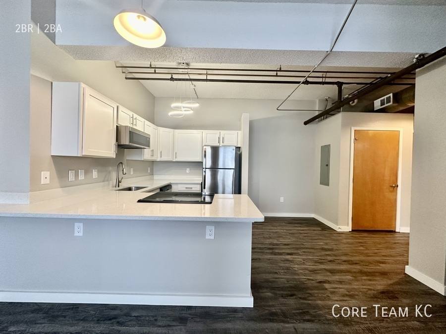 Apartment for rent at 920 Broadway Blvd #301, Kansas City, MO 64105