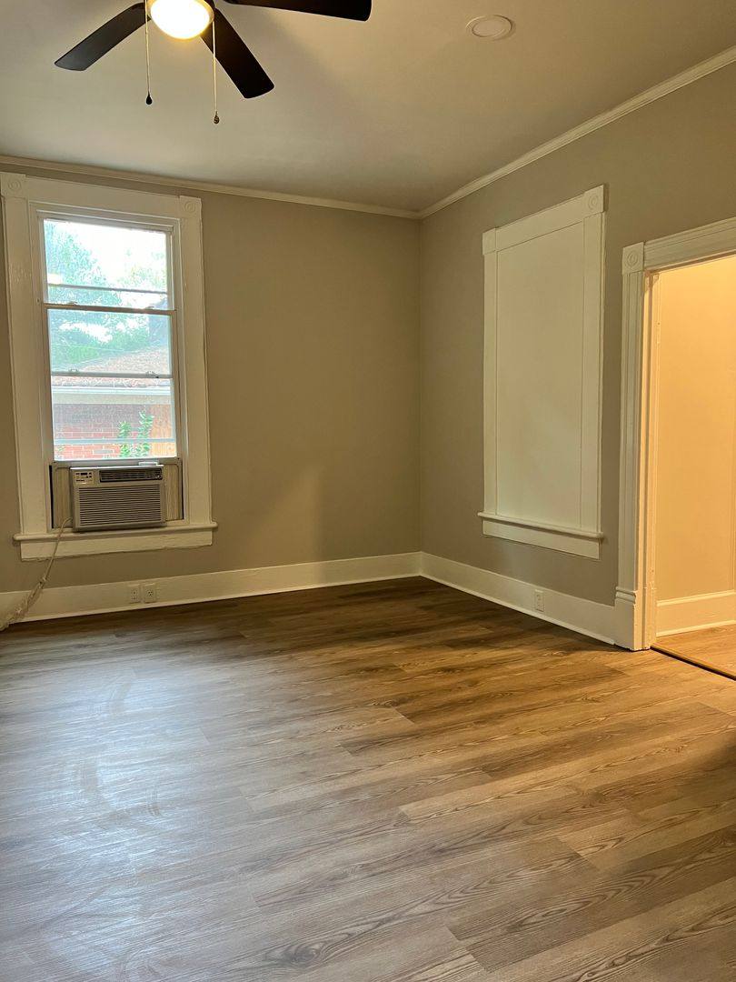 Apartment for rent at 317 S Maple Ave, Kenly, NC 27542