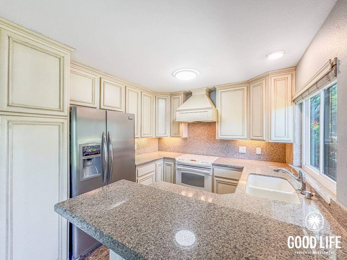 Condo for rent at 4306 6th Ave, San Diego, CA 92103