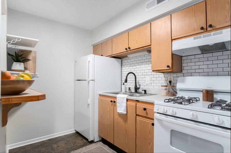Apartment for rent at 2727 Madelyn Dr SW - E, Wyoming, MI 49509
