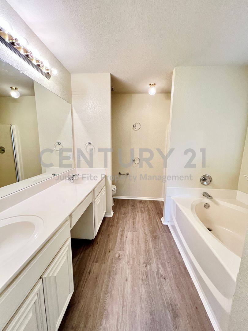 House for rent at 1103 Savage Dr, Denton, TX 76207