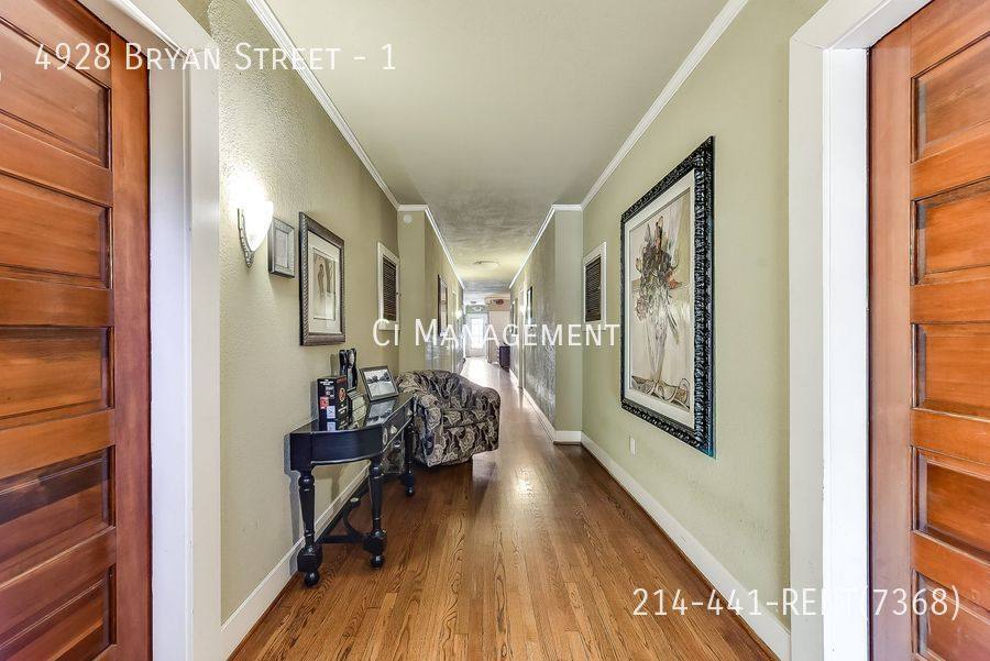Apartment for rent at 4928 Bryan St #1, Dallas, TX 75206