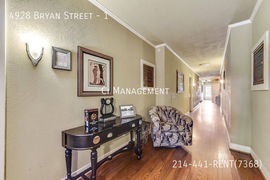 Apartment for rent at 4928 Bryan St #1, Dallas, TX 75206