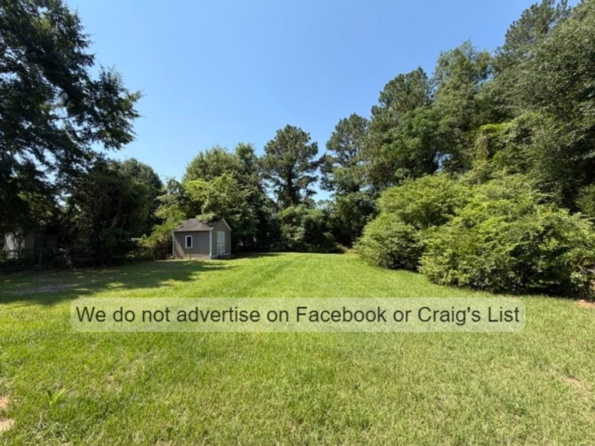 House for rent at 250 Autry St, Raeford, NC 28376
