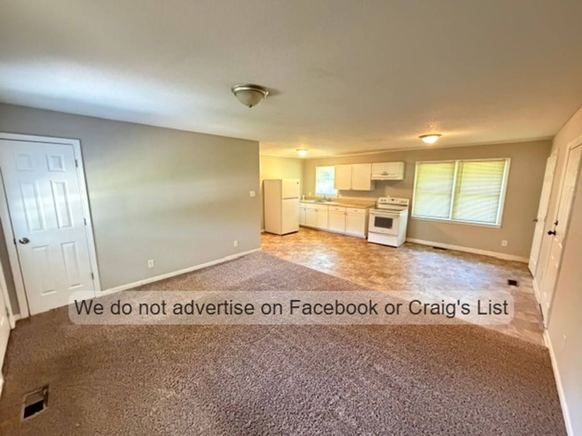 House for rent at 250 Autry St, Raeford, NC 28376