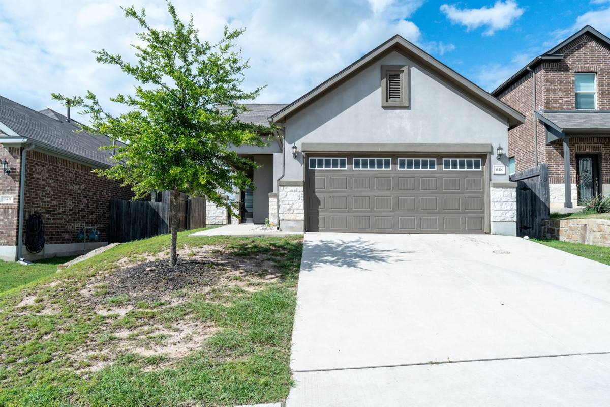 838 Pepperbark Loop, Buda, TX 78610 - House for Rent