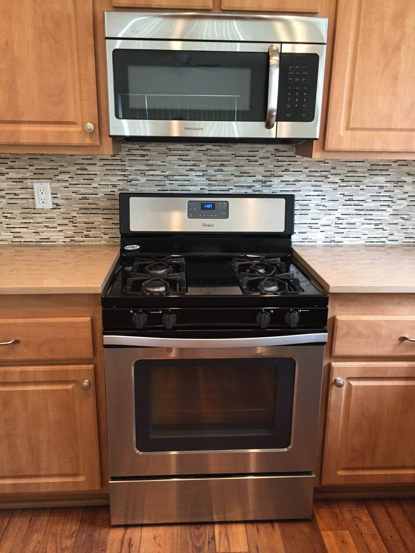 Apartment for rent at 16641 Sims Lane, Huntington Beach, CA 92649