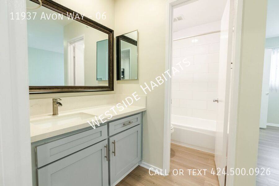 Apartment for rent at 11937 Avon Way #6, Los Angeles, CA 90066
