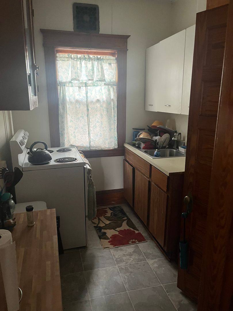 Apartment for rent at 69-71 Greene St, Burlington, VT 05401