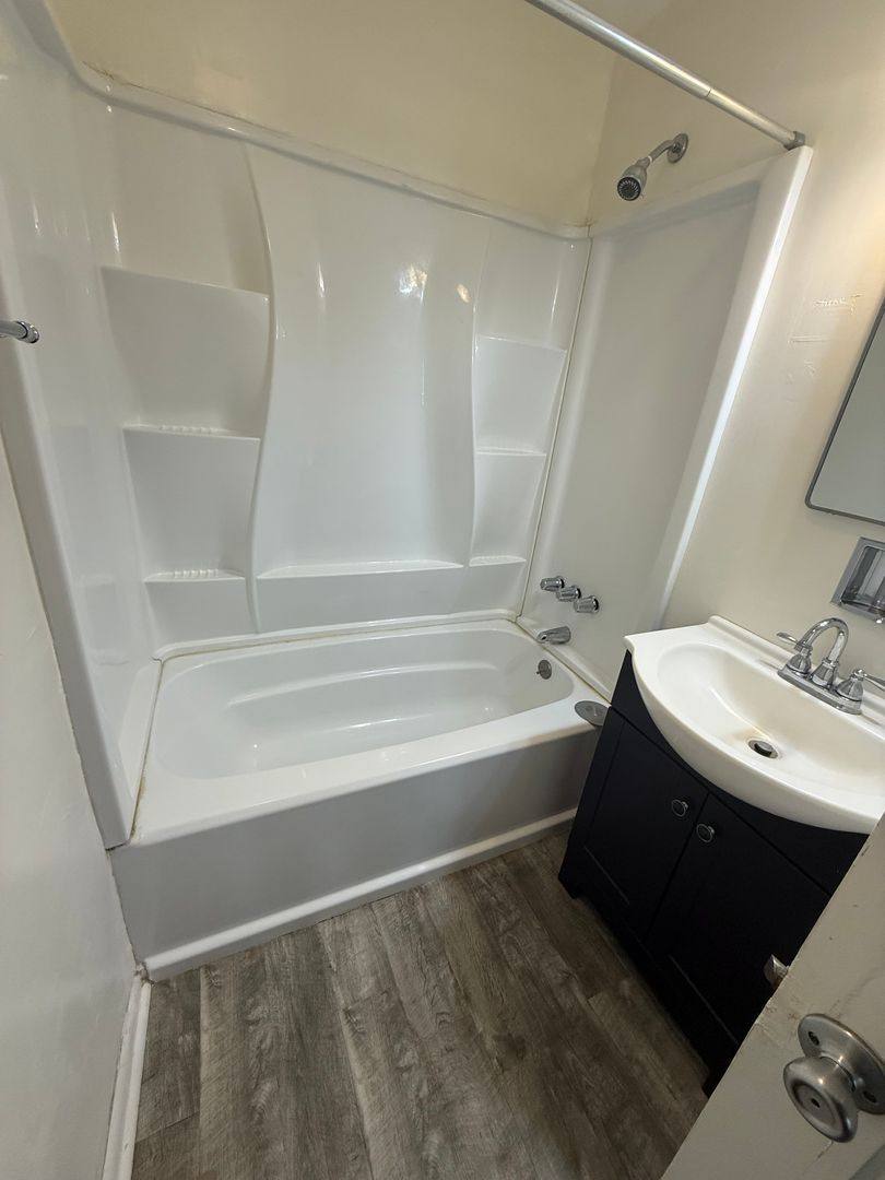 Apartment for rent at 463 & 465 NE Franklin Ave, Bend, OR 97701