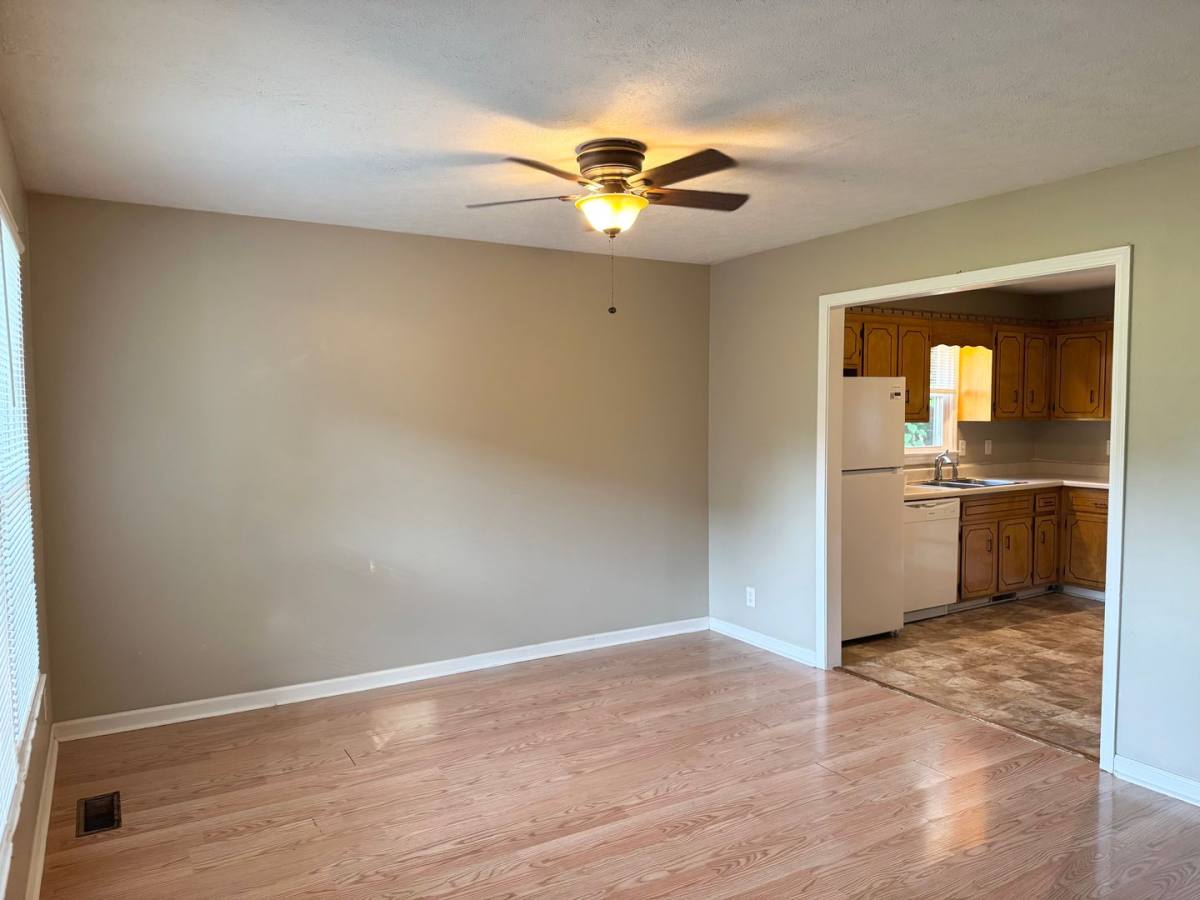 House for rent at 18 Cable Rd, Oak Grove, KY 42262