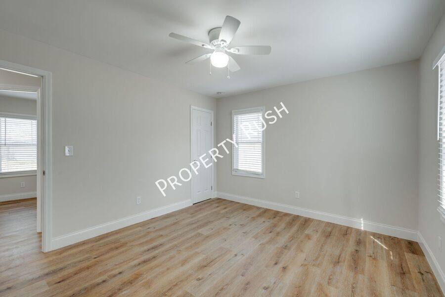 House for rent at 248 E Ave, Flintstone, GA 30725