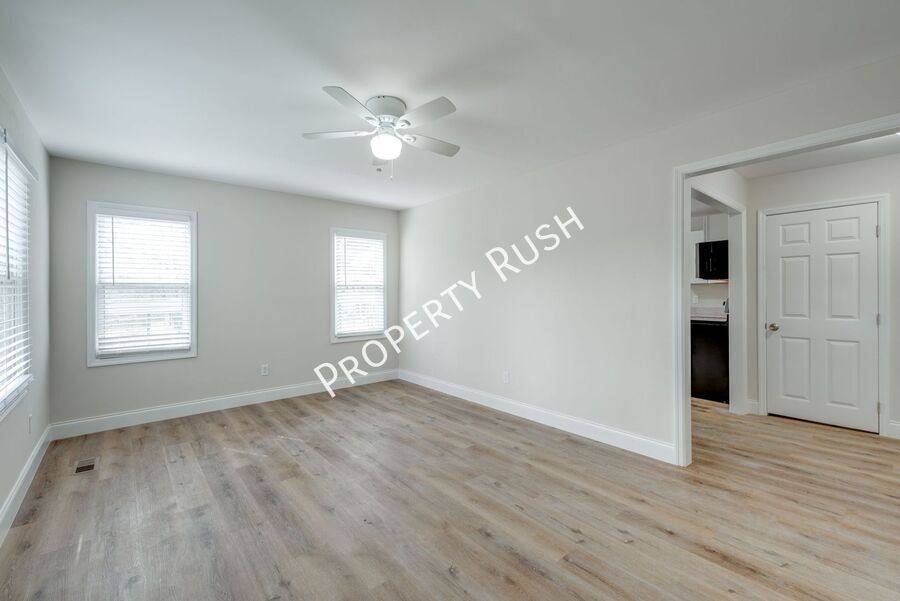 House for rent at 248 E Ave, Flintstone, GA 30725