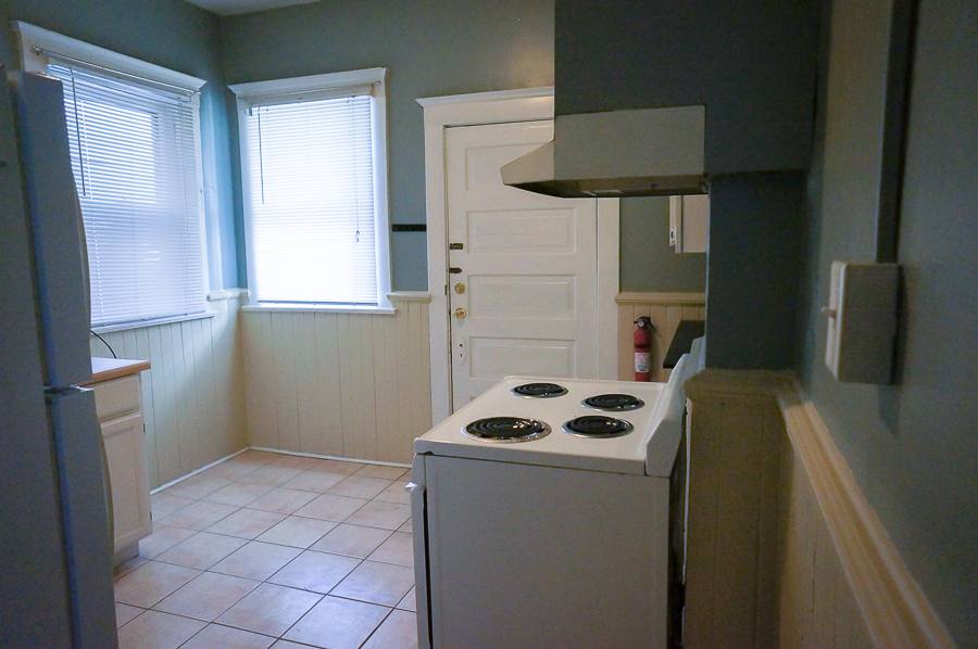 Apartment for rent at 1201-1205 1 2 E, Duluth, MN 55805