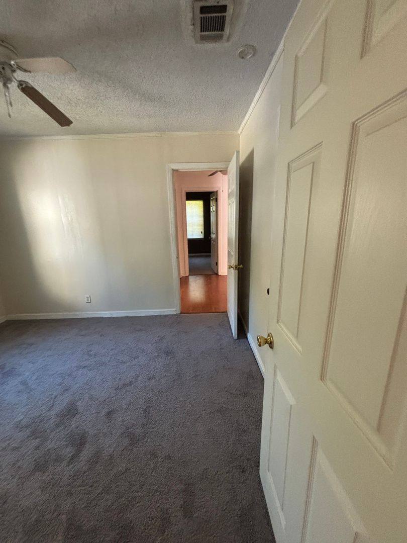 House for rent at 116 Moss Oak Dr, Valdosta, GA 31601
