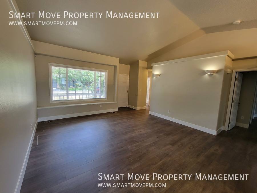 House for rent at 1067 N Crestley Ave, Meridian, ID 83642