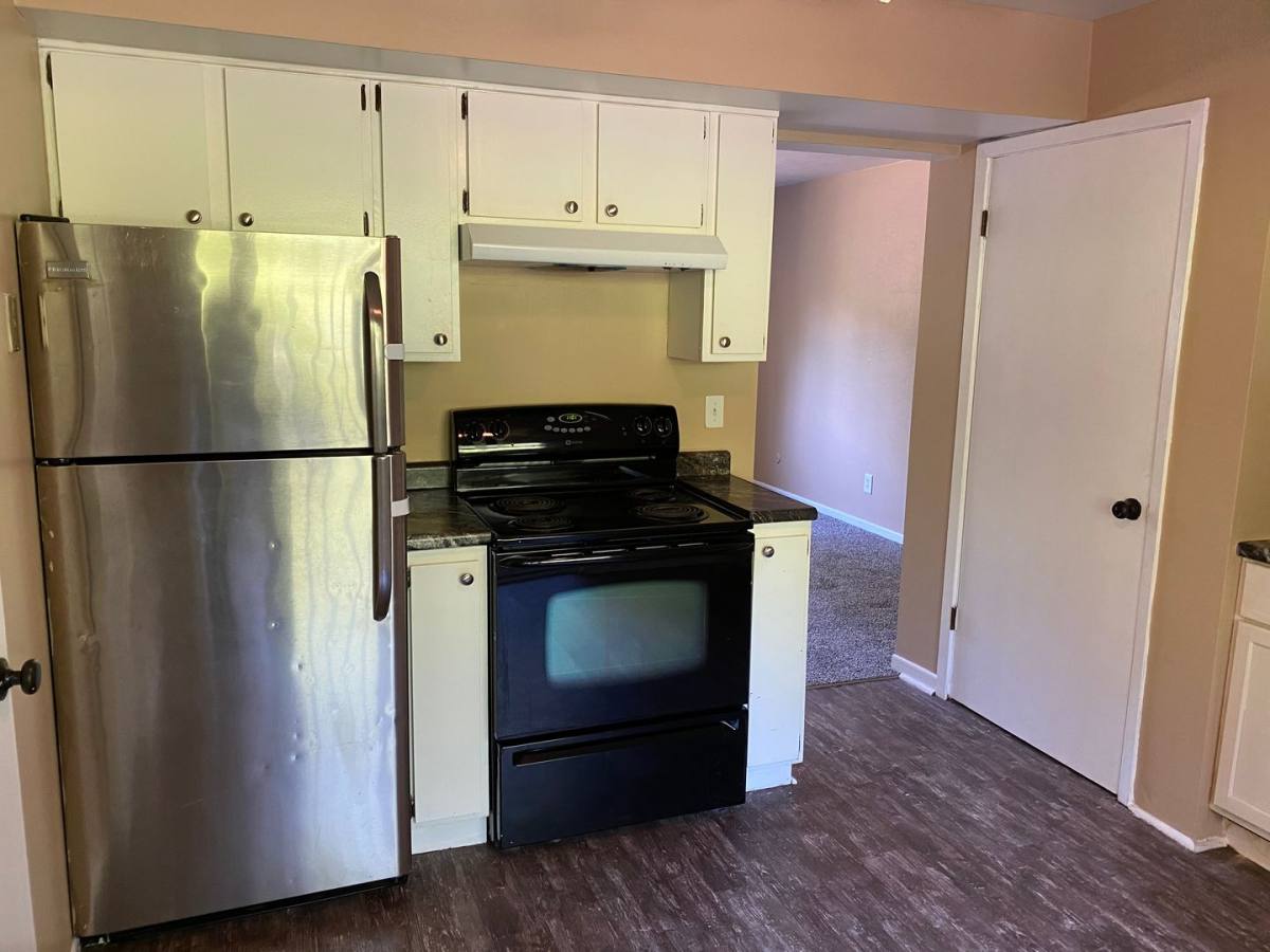 Apartment for rent at 8909 35th St W, Rock Island, IL 61201