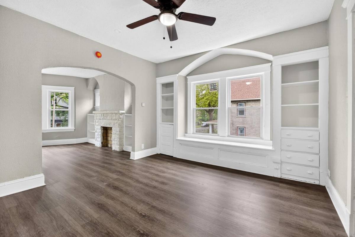 Apartment for rent at 13608 Earlwood Ave, Cleveland, OH 44110