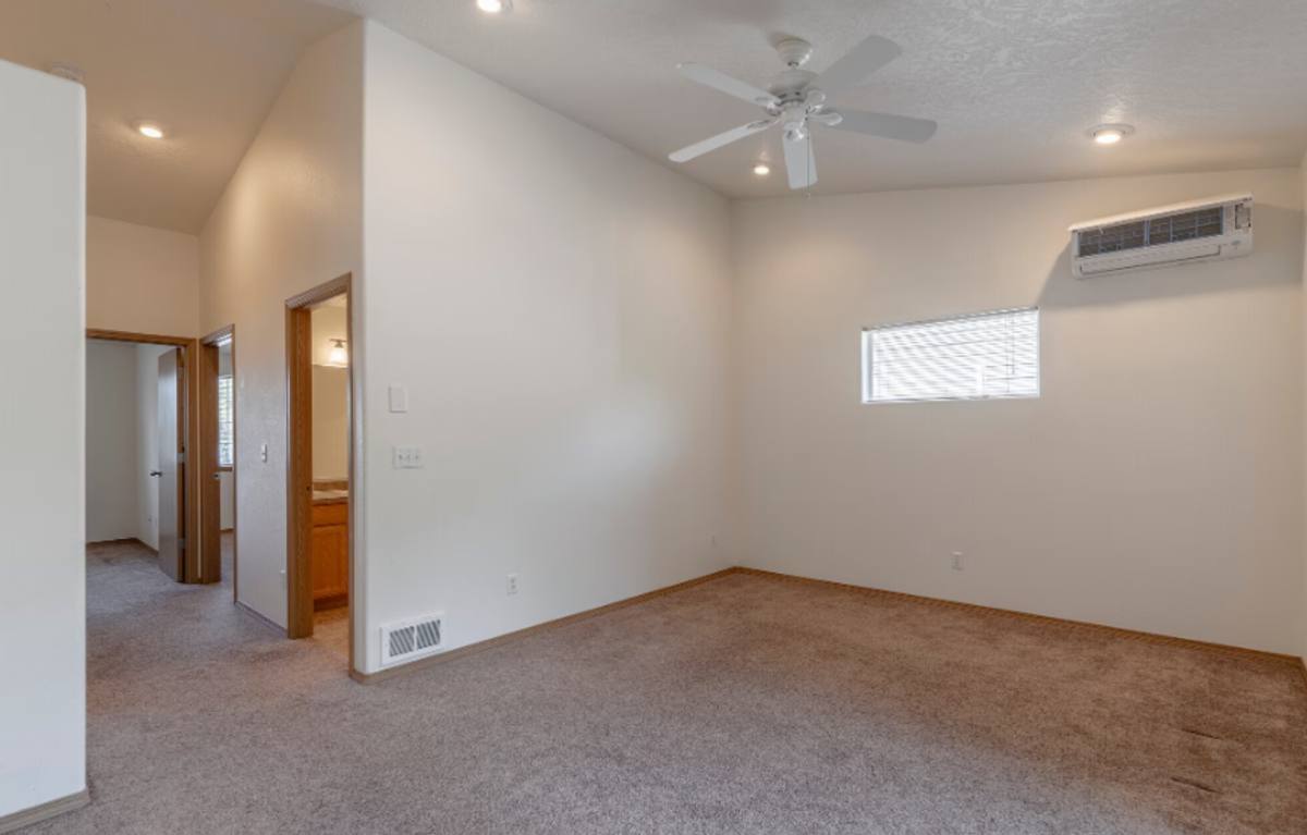 Apartment for rent at 353-367 8th St, Independence, OR 97351
