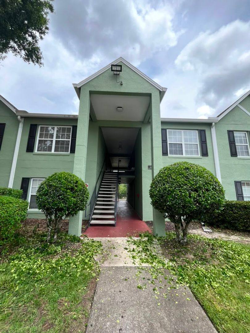 Condo for rent at 2025F Dixie Belle Dr, Orlando, FL 32812