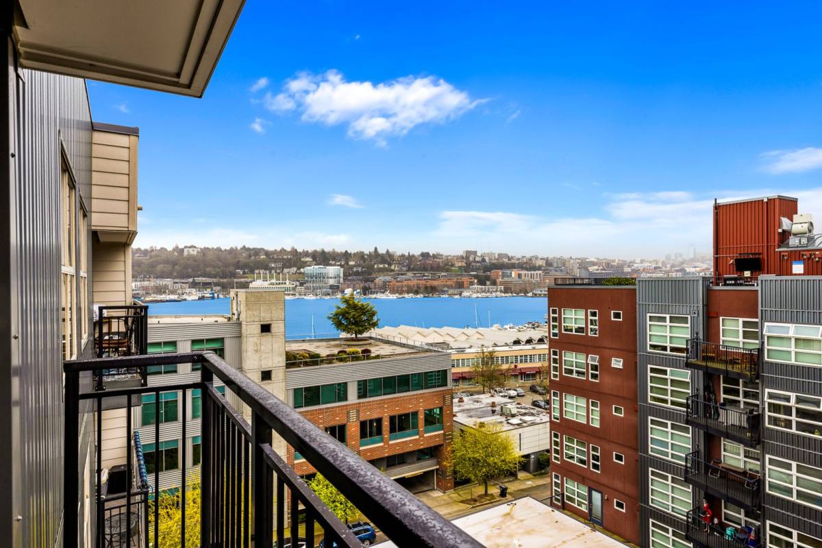 Apartment for rent at 769 Hayes St #604, Seattle, WA 98109