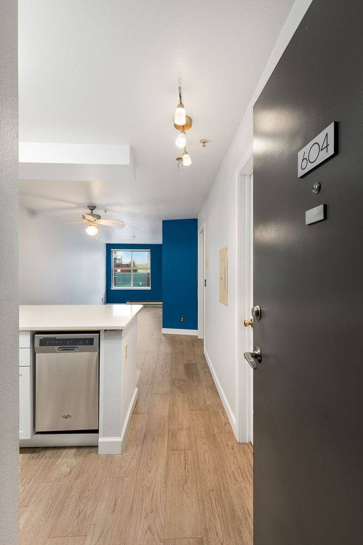 Apartment for rent at 769 Hayes St #604, Seattle, WA 98109