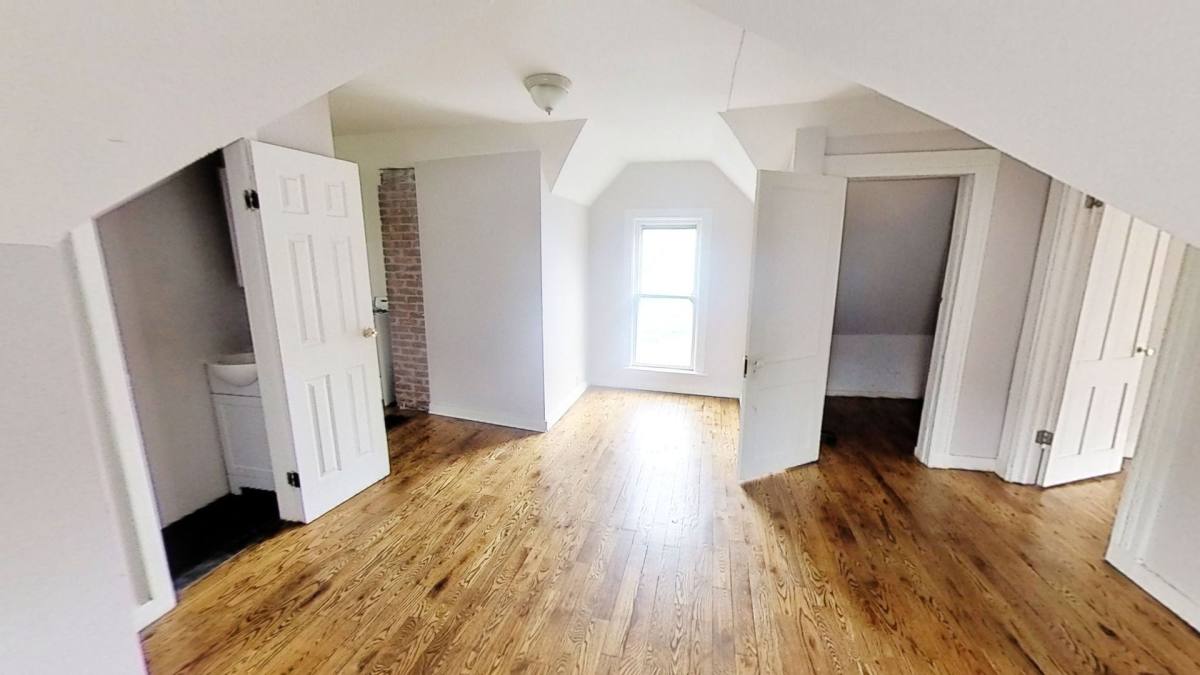 Apartment for rent at 439 Meigs St #5, Rochester, NY 14607
