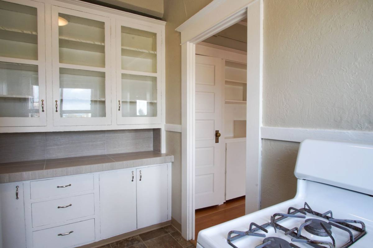Apartment for rent at 715 SW King Ave, Portland, OR 97205