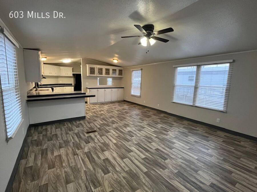 House for rent at 603 Mills Dr, Towanda, KS 67144